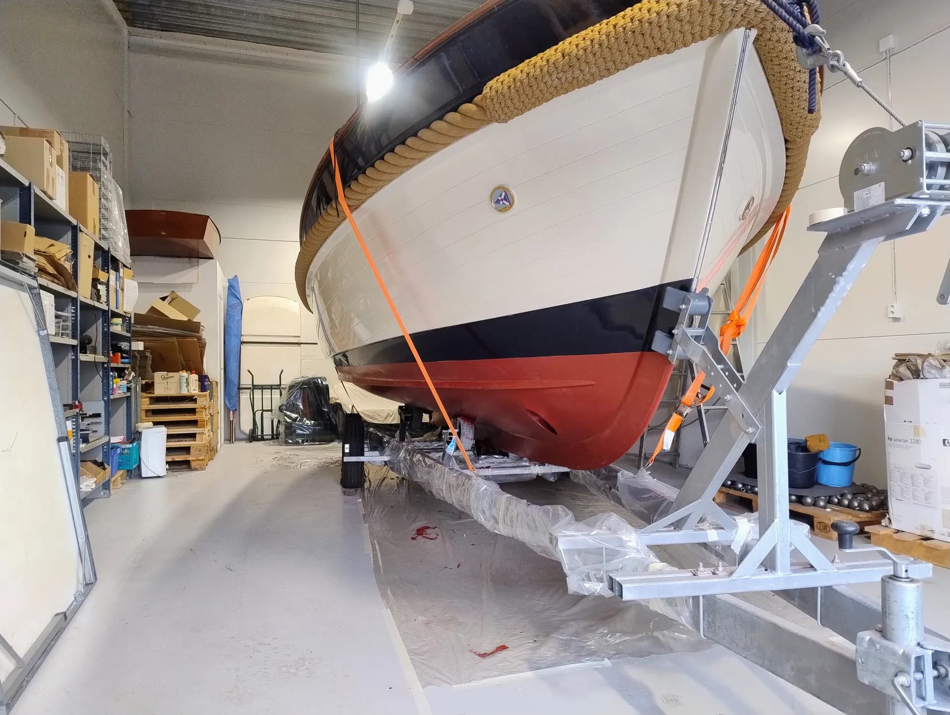 Van Wijk 830 målad botten hos kund